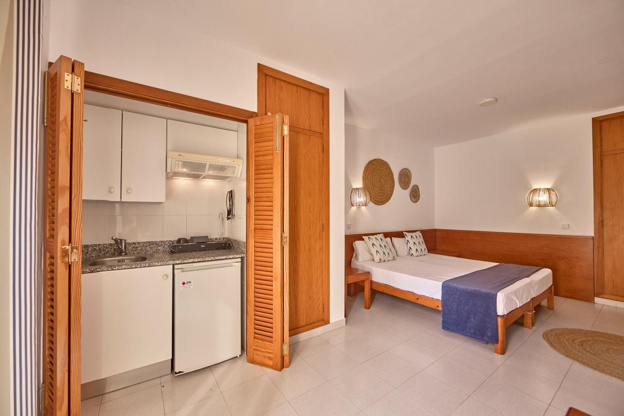 Inner Niza Appartement *