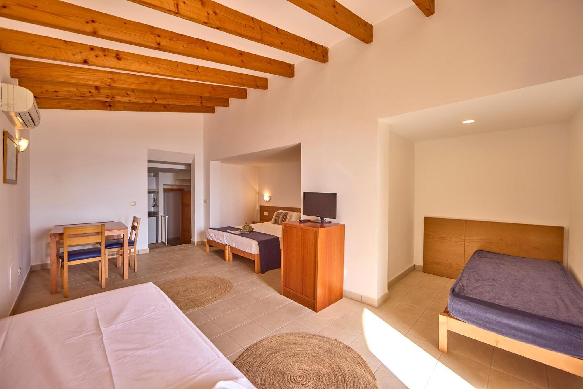 Inner Niza Appartement *